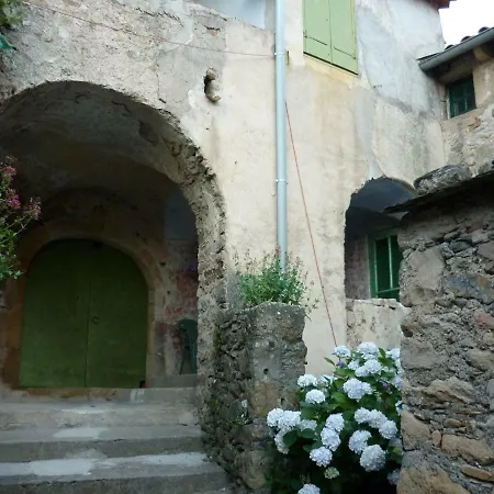 Holiday home Le Secadou